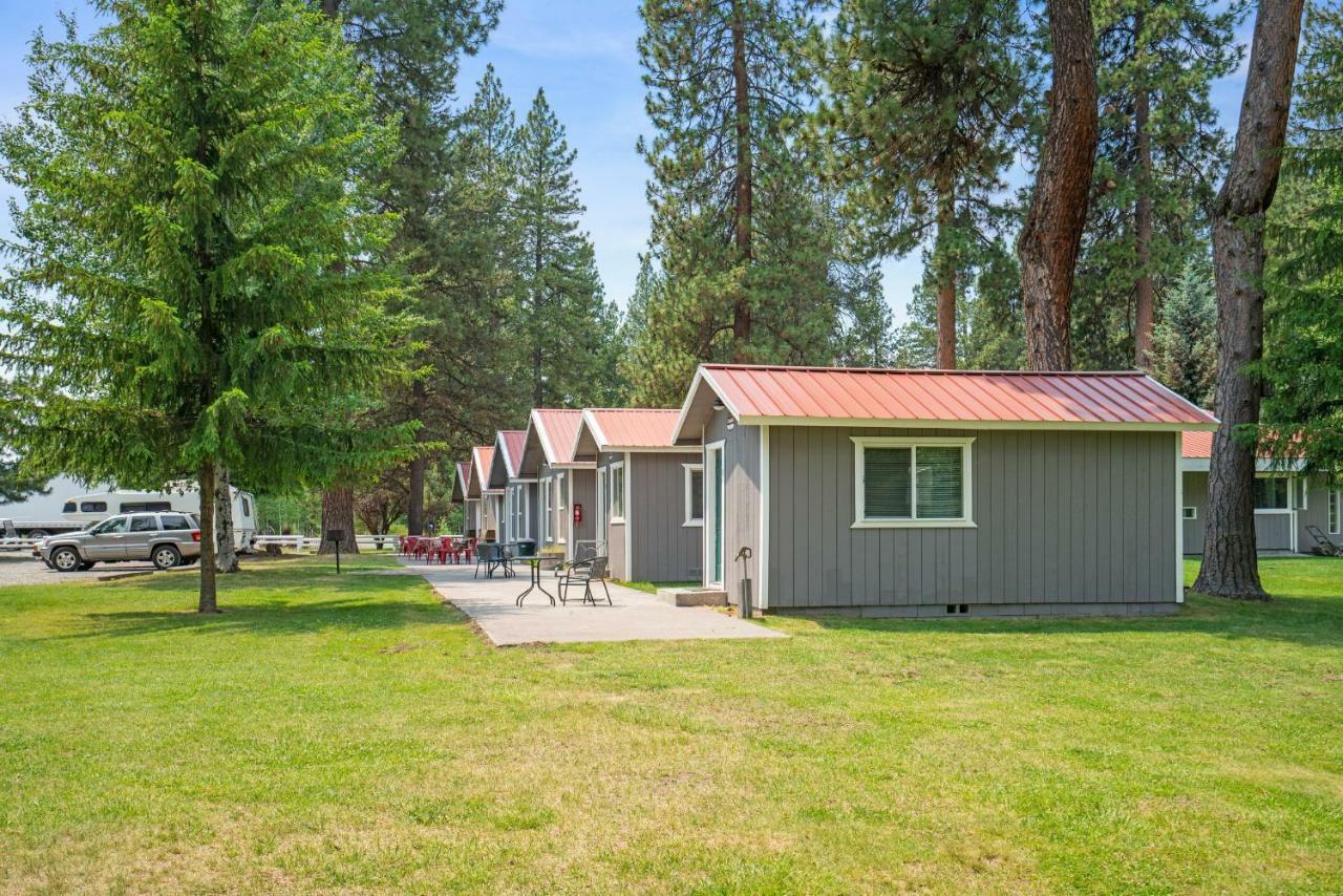 Crater Lake Resort Fort Klamath エクステリア 写真