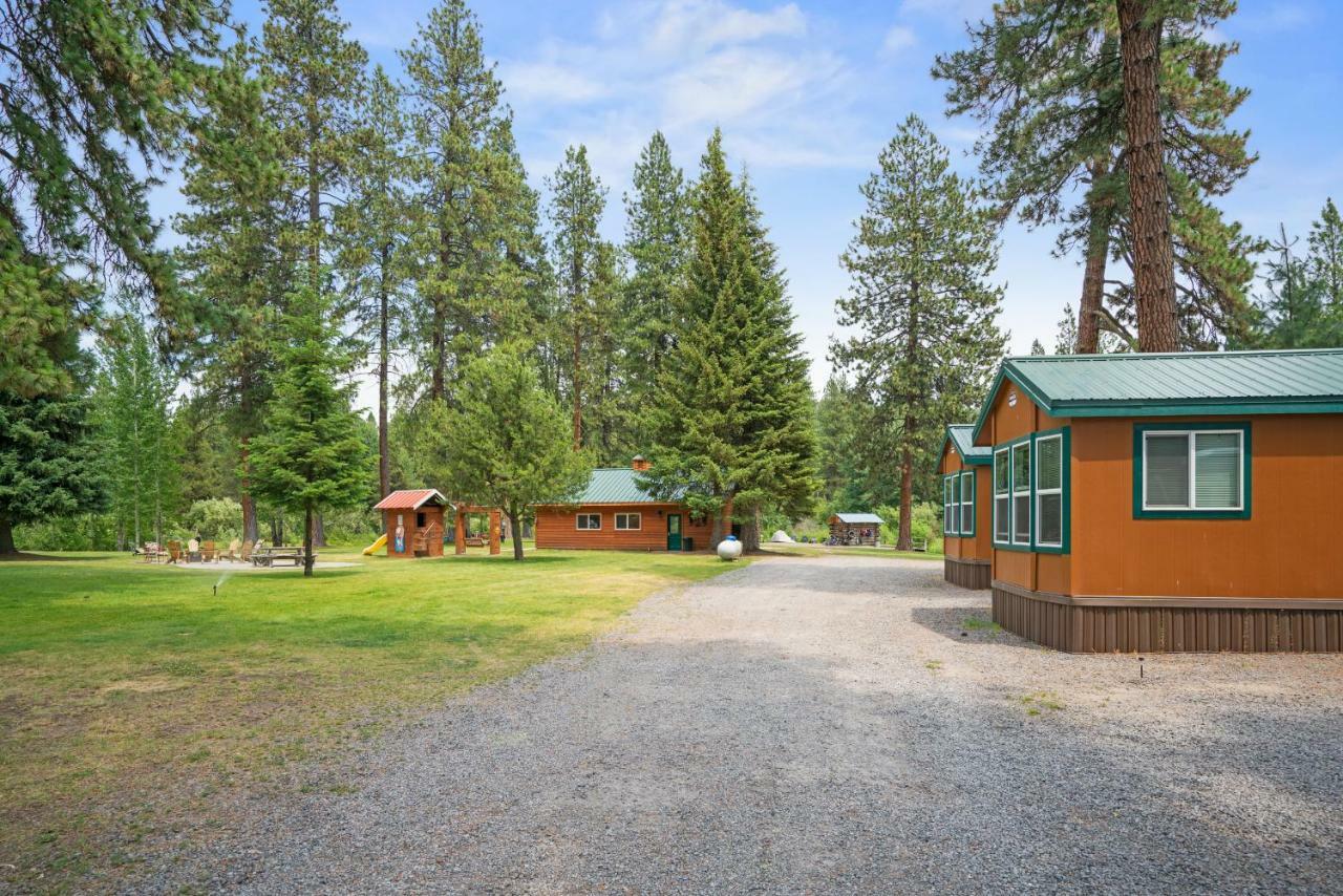 Crater Lake Resort Fort Klamath エクステリア 写真