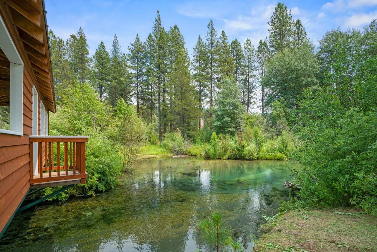 Crater Lake Resort Fort Klamath エクステリア 写真