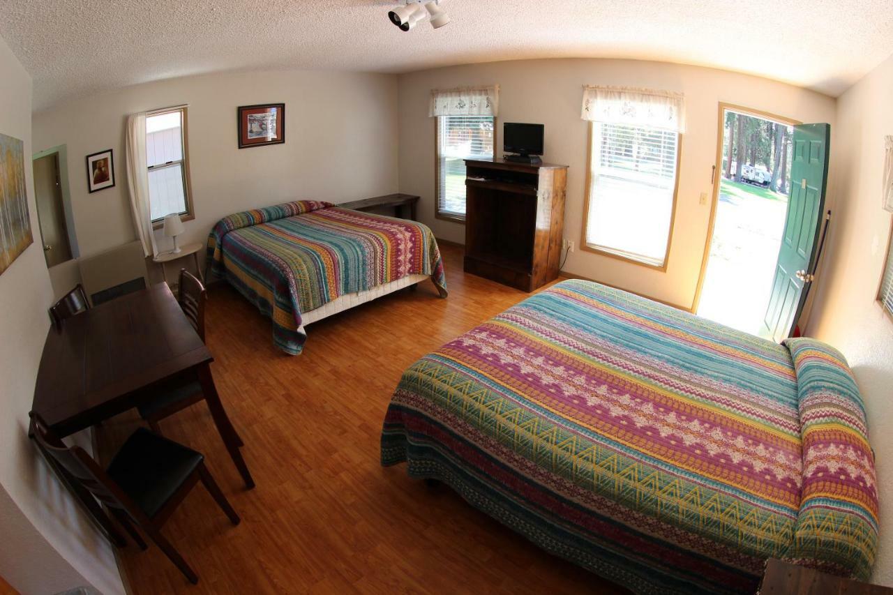 Crater Lake Resort Fort Klamath エクステリア 写真