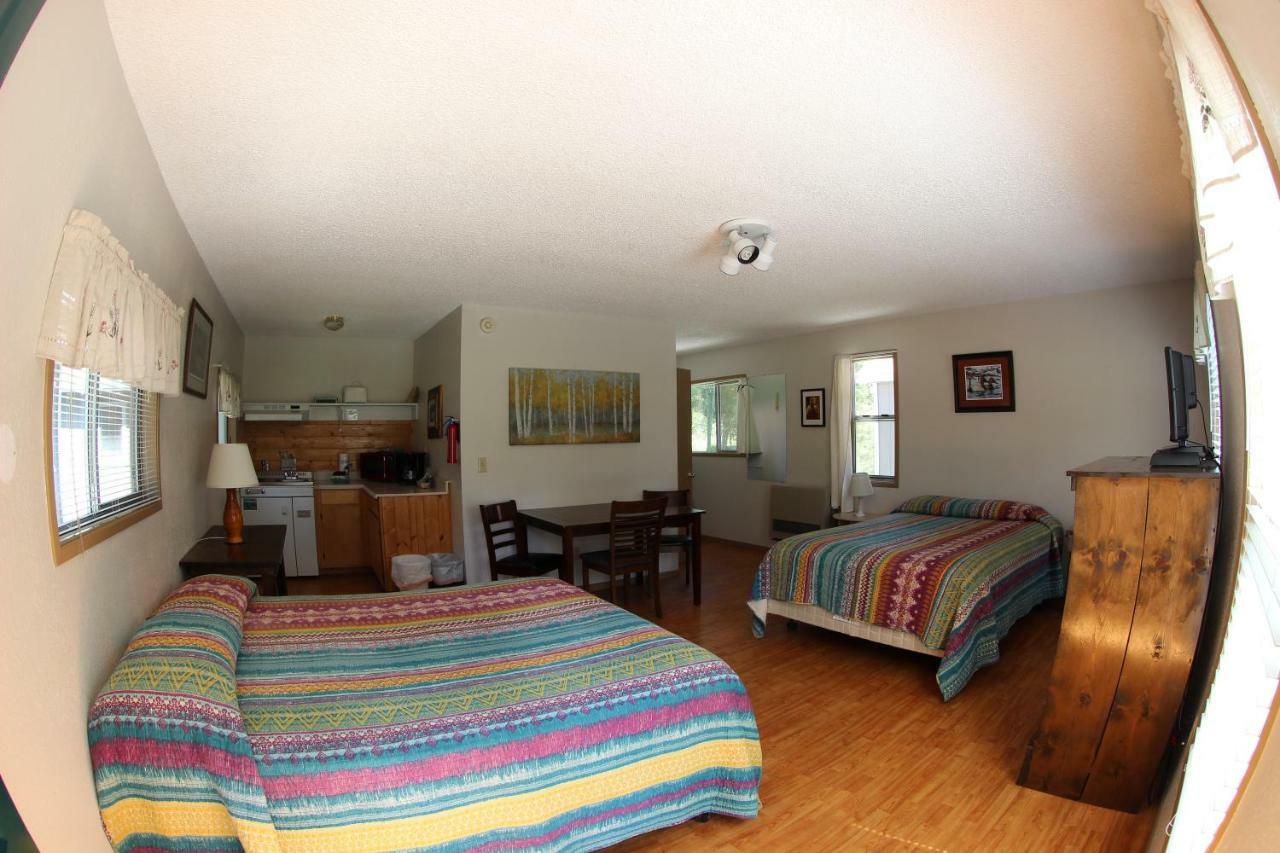 Crater Lake Resort Fort Klamath エクステリア 写真
